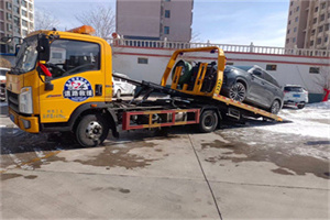 斜土路救援拖车费用怎么算